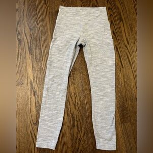 Lululemon leggings size 6